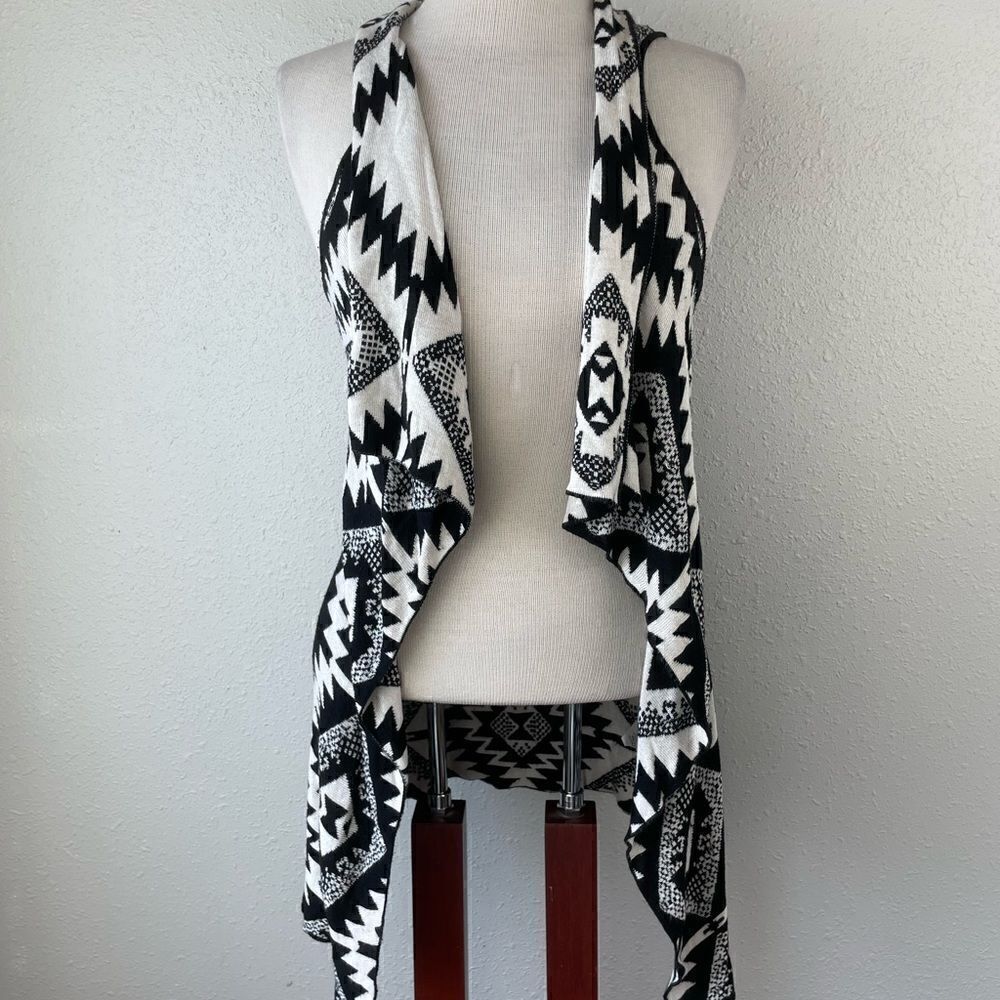 Timing Cardigan Sweater Size M EUC
